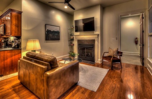 Blue Ridge Condo | Perch 2 - Downtown Condo | Walk to Dining and Shops | Luxury and Modern