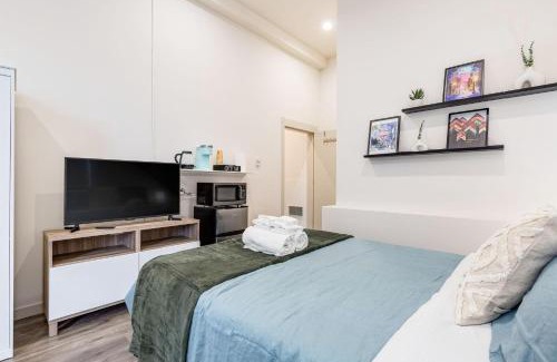 Fremont Apartment | Perch - Fremont Urban Studio