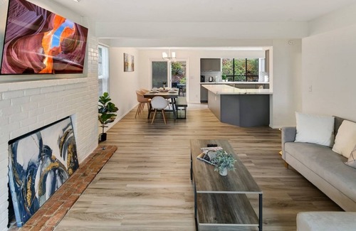 Somerset House | Perch - Highland Haven: Spacious &Light-Filled Family-Friendly Home w/A/C