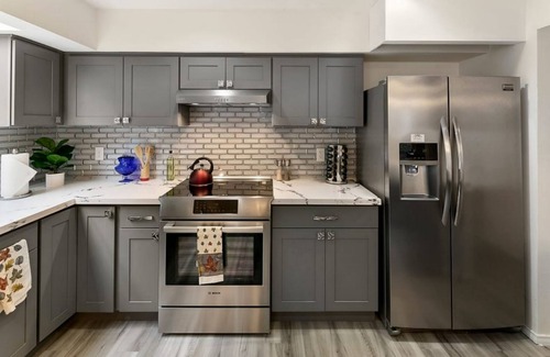 Somerset House | Perch - Highland Haven: Spacious &Light-Filled Family-Friendly Home w/A/C