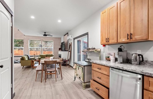 Ashford Cabin | Perch - Skatecreek Cabin: Midcentury Vintage Cabin w/Hot Tub & Fire Pit!