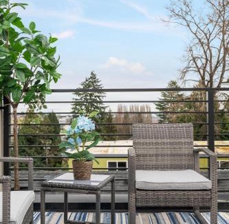 North Queen Anne House | Perch - The Ashworth 69