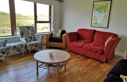 Enniscrone House | Perched on the edge of Enniscrone golf course with panoramic views.