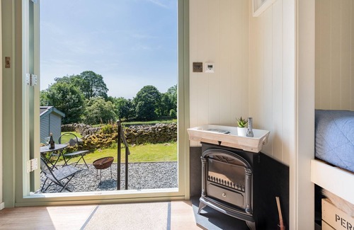 Windermere Cabin | Percy - a holiday Shepherds hut that sleeps 2 with an en-suite