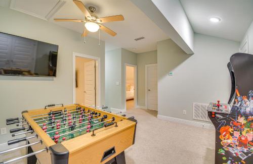 Sunset Pass House | Perdido Key Home with Bay Access Less Than 1 Mi to Beach!
