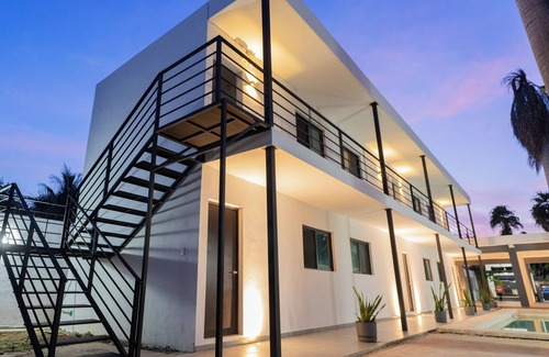 Motul Apartment | PEREGRINA 270