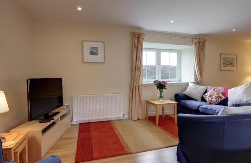 Fintry House | Peregrine Cottage