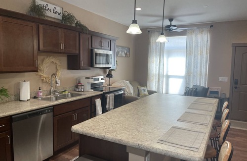 Helena West Side Condo | PERFECT 2 bedroom, 1 bath Condo