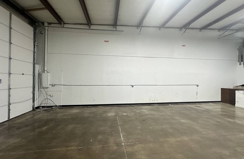 Duluth Apartment | Perfect 2-Part Office & Warehouse Event Space with a Garage, All White Walls!