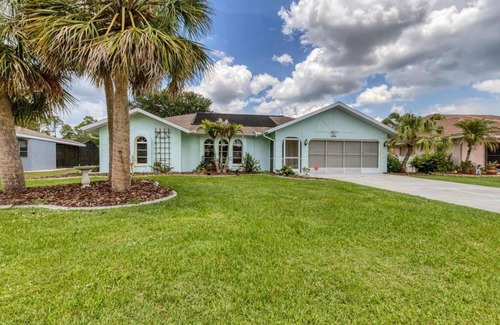 Deep Creek House | Perfect 3 Bedroom House on Charlotte Harbor Area, Charlotte County House 5827