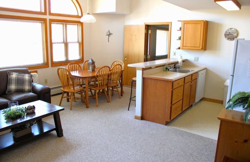 North Woodstock House | Perfect 3-Bedroom Condo | Jack O' Lantern Resort
