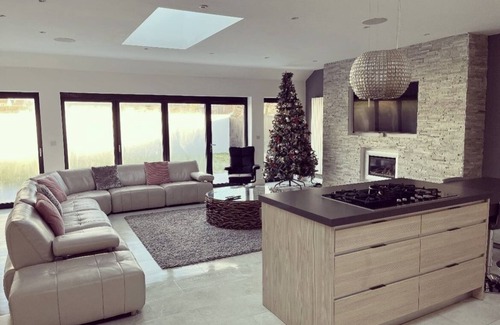 Duddingston House | Perfect 4 bedroom two bathroom home