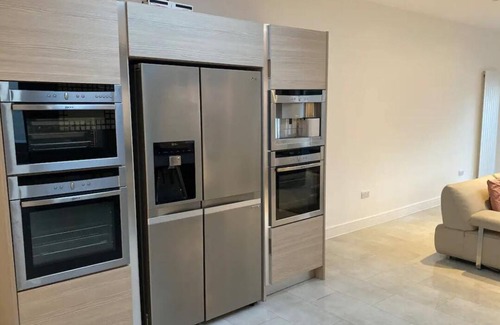 Duddingston House | Perfect 4 bedroom two bathroom home