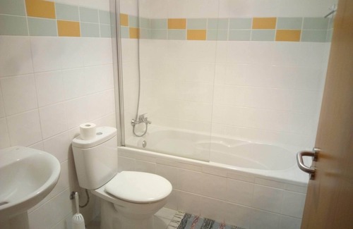 Santa Cruz Condo | Perfect 5 minutes to the: airport