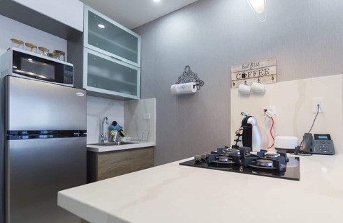 Renacimiento Apartment | Perfect Apartment Downtown Gym Pool Wifi
