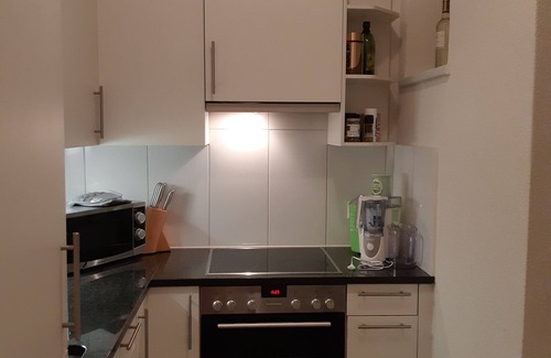 District 4 Apartment | Perfect apartment with WiFi in charming Zürich, central busy area close to HB