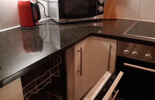 District 4 Apartment | Perfect apartment with WiFi in charming Zürich, central busy area close to HB