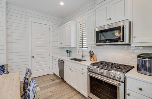 Cinnamon Shore Cottage | Perfect Beach Cottage w/Bonus Bunk+On-Site Amenities Galore@Cinnamon Shore