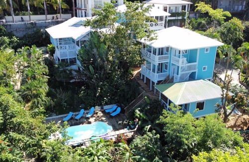 Antoneys Cay Apartment | Perfect bungalow for a perfect hideaway, just a few steps from the best WB beach