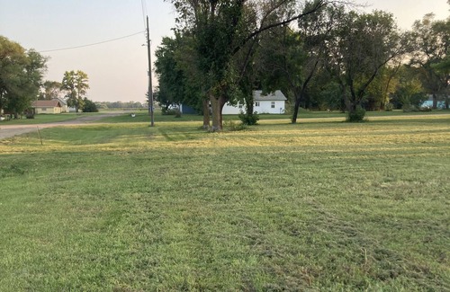 Boyd County RV Rental | Perfect Camping Getaway for Hunters/Fisherman