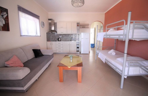 Ksamil House | Perfect choice in a quiet neighbourhood at the centre of Ksamil.