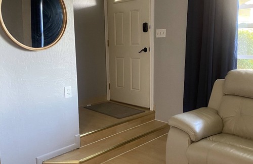 Airport Heights Community Council Condo | Perfect Condo in the UMED District