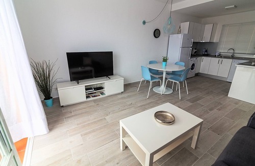 La Quinta Apartment | PERFECT COUPLES, OCEAN VIEW BALCONY, POOL AND RELAX