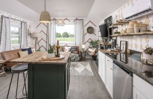 Sale Creek House | Perfect cozy bungalow for a weekend away or a week fishing🐟