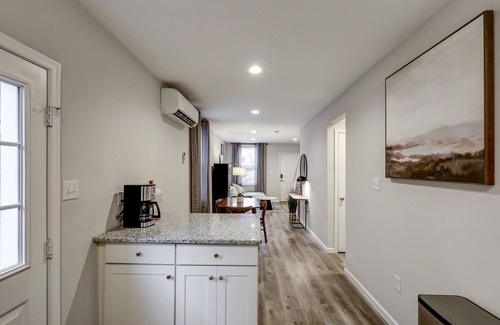 Lancaster House | Perfect Cozy Home for Downtown Lancaster Visits
