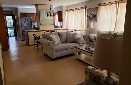 Cutchogue House | Perfect Cutchogue/Southold -North Fork Vacation Home. Very Private, close to all