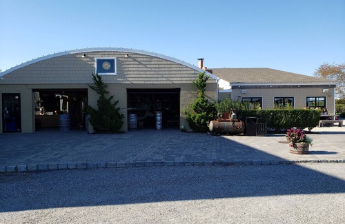 Cutchogue House | Perfect Cutchogue/Southold -North Fork Vacation Home. Very Private, close to all
