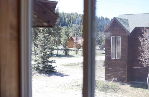 San Juan River Village House | Perfect Family Adventure Home - Ski/Fish/Hike/Kayak/Tube/SUP