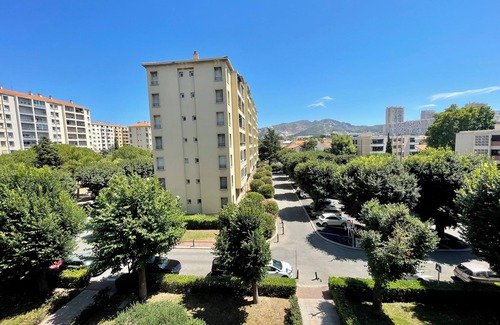 Chanot - Stade Velodrome Apartment | Perfect Family apartment Central -500 m from Velodrome & Centre Prado shopping!