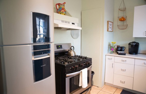 Nob Hill House | Perfect family friendly home in Nob Hill