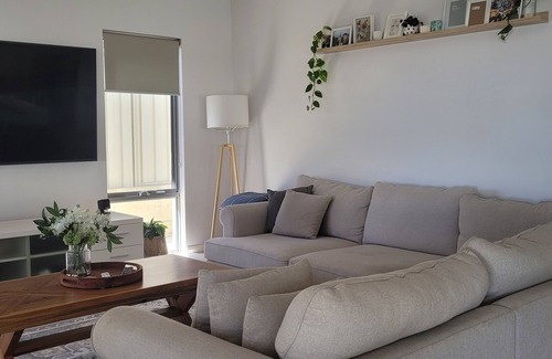 Bayswater House | Perfect Family Friendly Home
