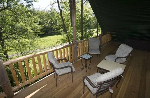 Garrison House | PERFECT FAMILY/FRIEND GETAWAY ON BEAUTIFUL GOLF COURSE