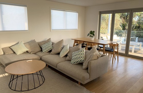 Torbay House | Perfect family holiday, pool, spa, 200m to beach