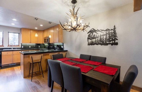 Intermountain House | Perfect Family Mountain Getaway!