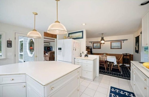 South Kingstown House | Perfect Family Retreat