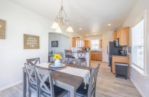 Nampa House | Perfect Family Vacation Home