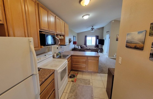 Clam Gulch House | Perfect Fisherman's Cabin with Ocean Views and Central Location on the Kenai Pen