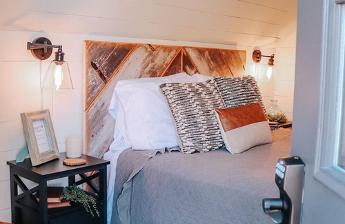 Hermann House | Perfect for a Romantic Getaway in Wine Country