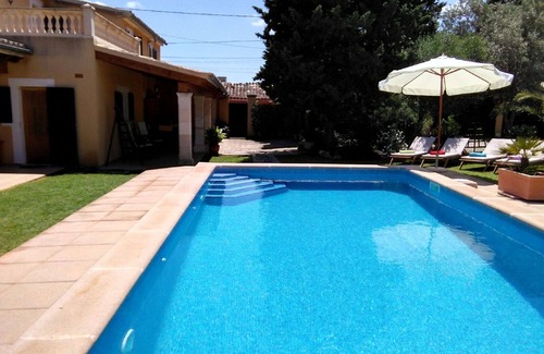 Alaro House | Perfect for cyclists, hikers and sunbathers