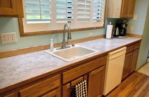 Sequim Condo | Perfect for digital nomads, locum tenens, those in need of mid-term housing.