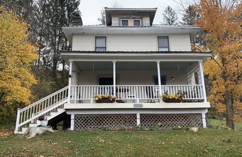 Livingston Manor House | Perfect for entertaining. In-town hide-away Pet friendly