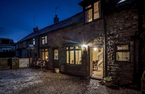 Potter Brompton Cottage | Perfect for Families and Friends