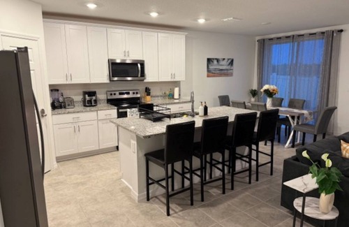 Haines City House | Perfect for Families! 4BR Home Close to Disney & LEGOLAND – Peaceful Location