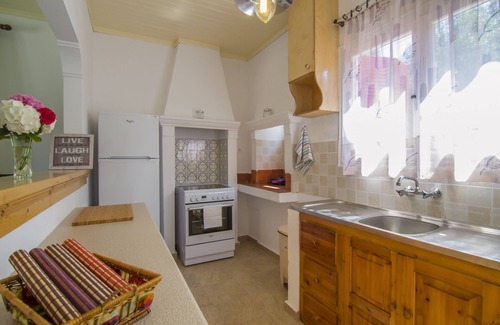 Lakka Villa | Perfect for families or couples looking for privacy