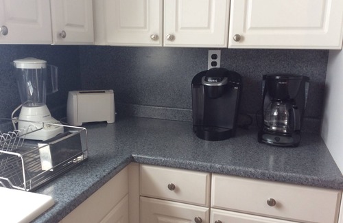 Holliswood House | Perfect for families or business travelers looking lfor extended stay in NYC.