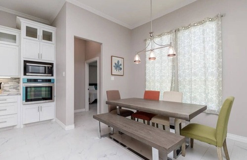 Portland House | Perfect for families!